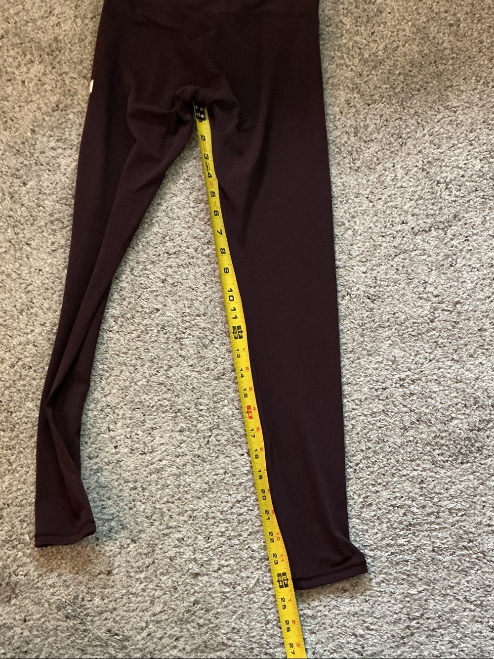 Vuori All the Form Leggings ~ Raisin - Picture 9 of 10